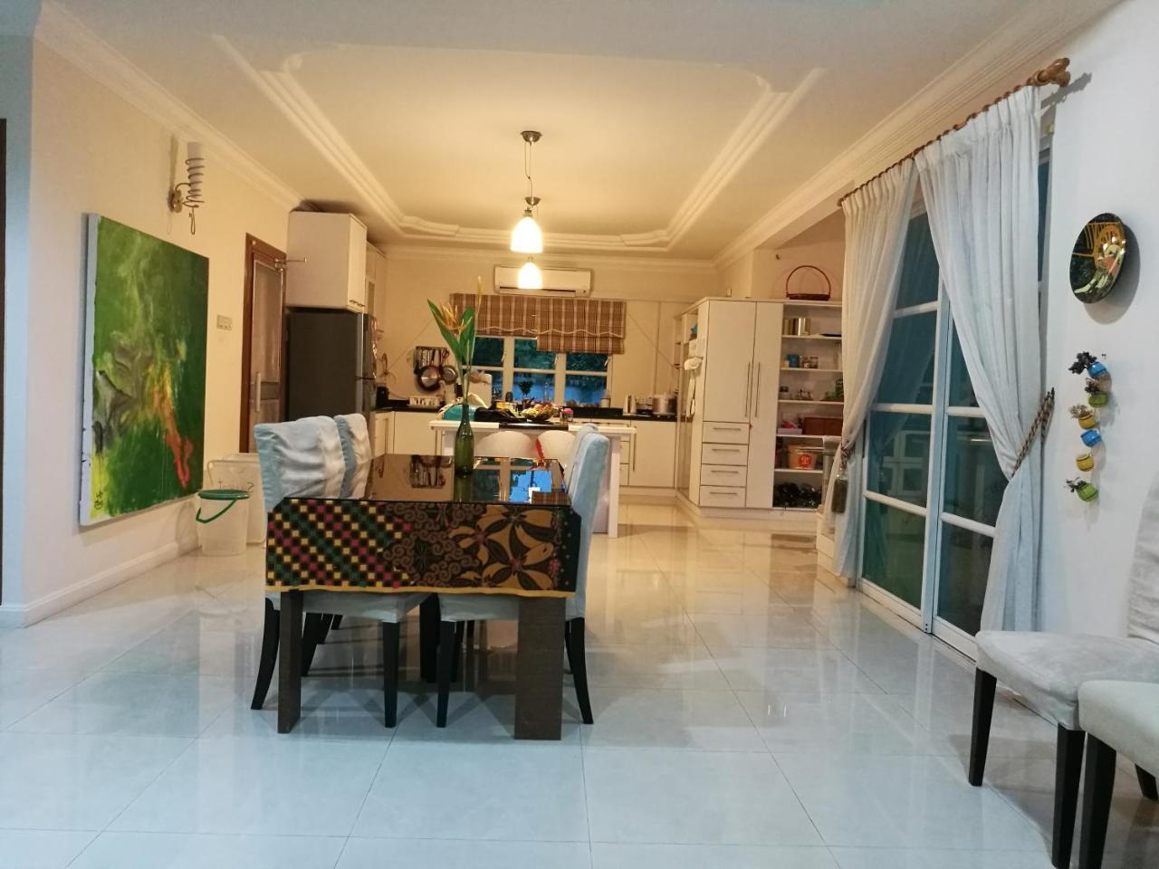 Guesthouse Dragon Place Taiping Exterior foto
